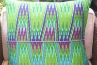 kain-tradisional-untuk-bantal-tangan_06b2d9833.jpg